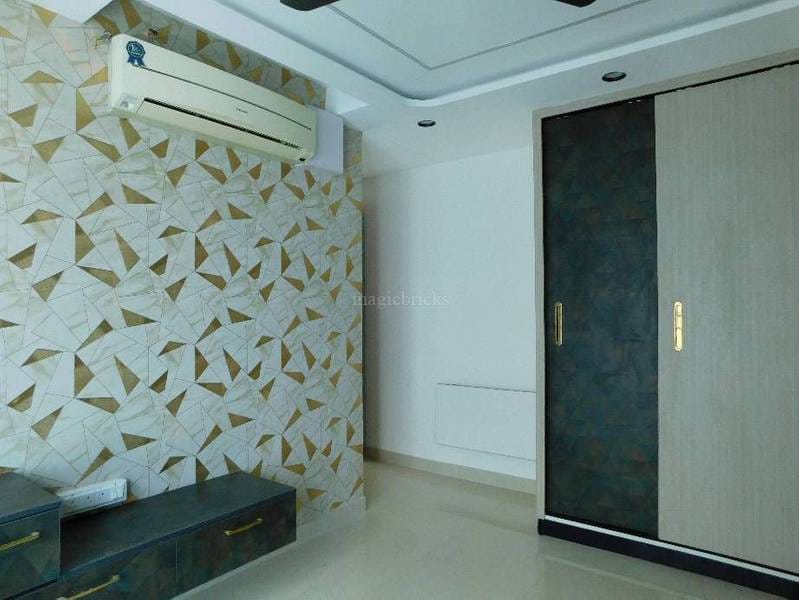 WhatsApp Image 2025-12-18 at 4.31.15 PM (1)